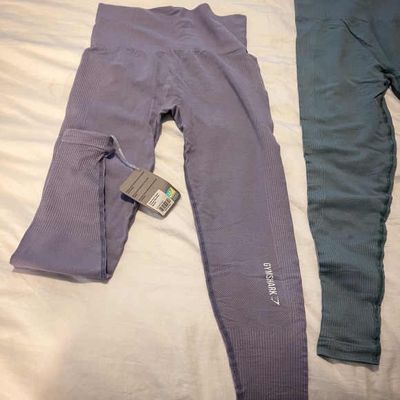 SOLD: Power down gymshark tights leggings - Picture 2 of 3